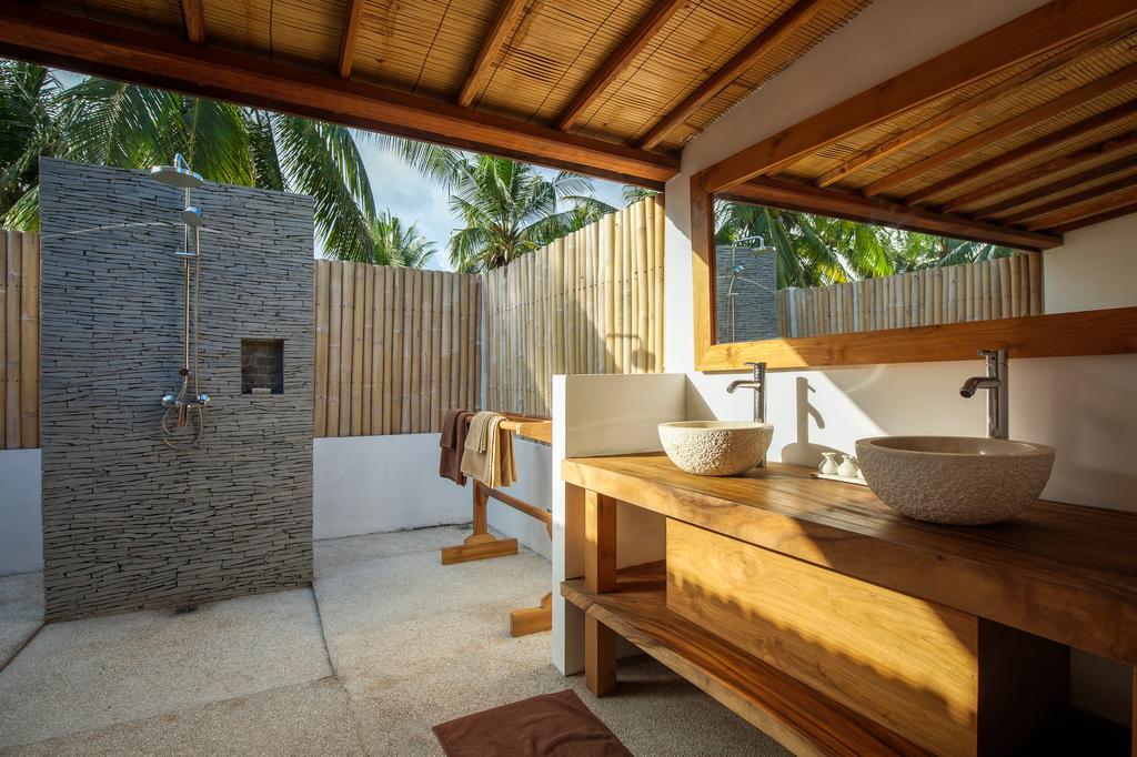 Villa Luna Sunset Beach Gili Trawangan Buitenkant foto