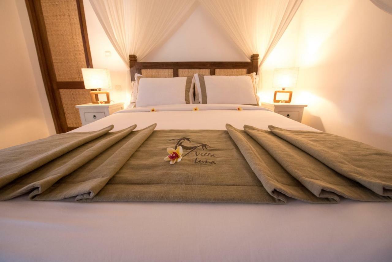 Villa Luna Sunset Beach Gili Trawangan Buitenkant foto